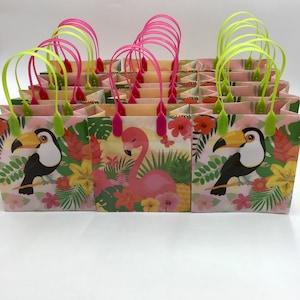 12 Hawaiihemden, ahola, Sommerparty, Pool-Party, Flamingotüten, Goodie Bags, Geschenktüten, Süßigkeitentüten