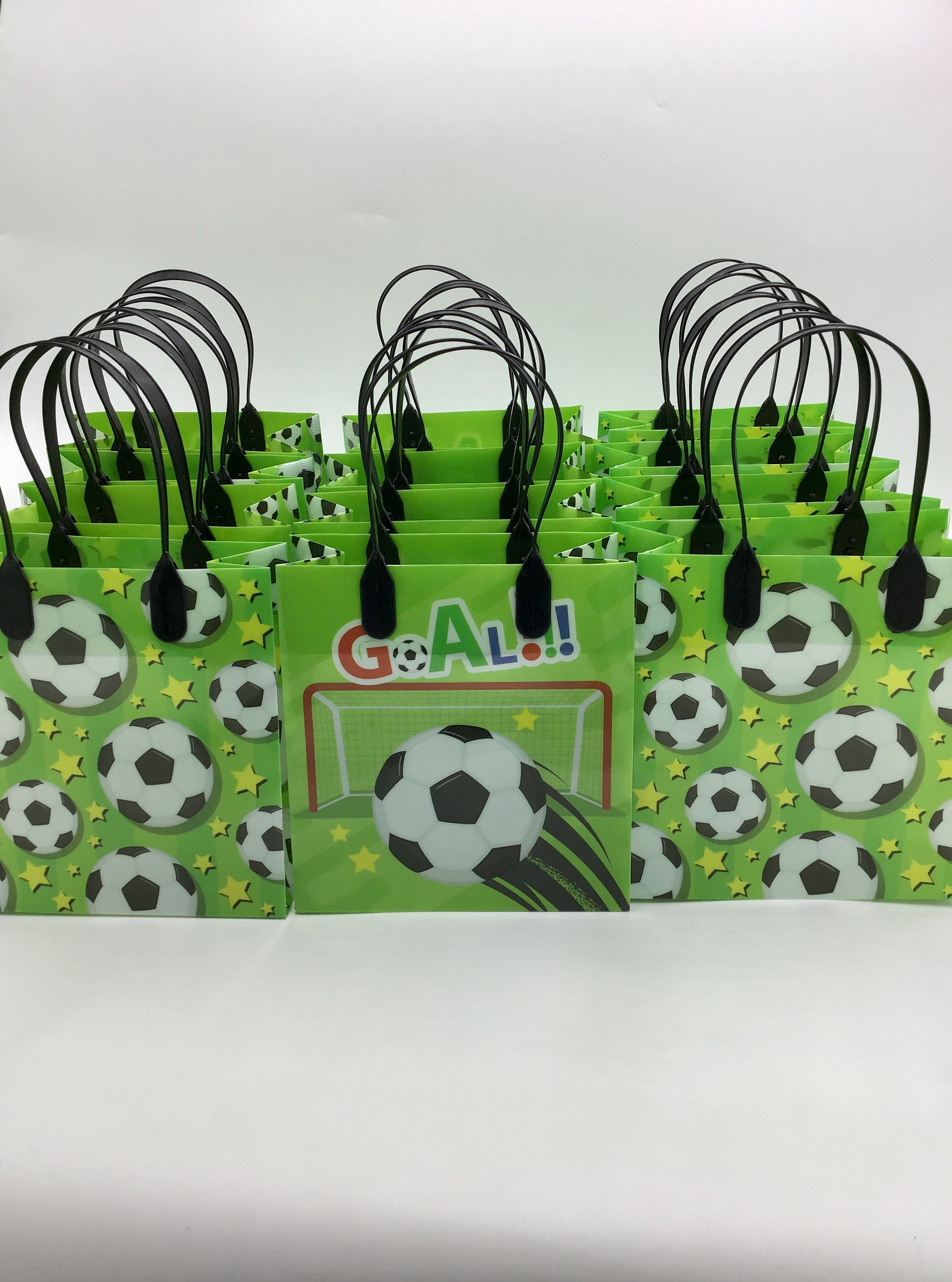 25 Pezzi Sacchetti Regalo Pallone Da Calcio, Sacchetti Delizia Per Feste  Con Caramelle Chiari In Cellophane Con Lacci, Forniture Per Feste Di  Compleanno A Tema Calcio Per Ragazzi, Bambini E Squadre, Sacchetti