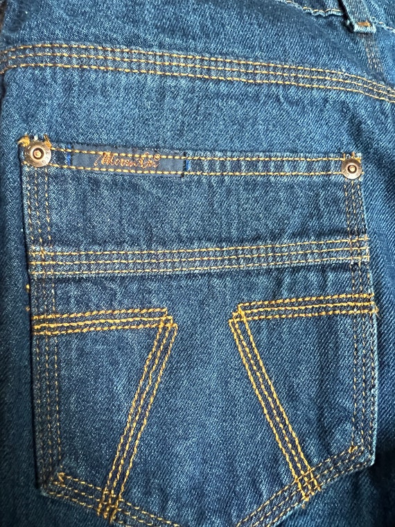 Late 70s/early 80s dark wash Levi’s Movin’On 501 … - image 7