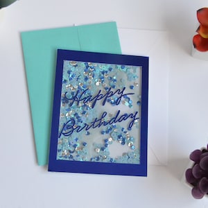 Carte de shaker d’anniversaire faite main, carte de shaker de joyeux anniversaire, carte bleue de shaker