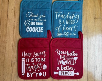 Pot holder, Teacher end of year gift, baking gift , baking pot holder.