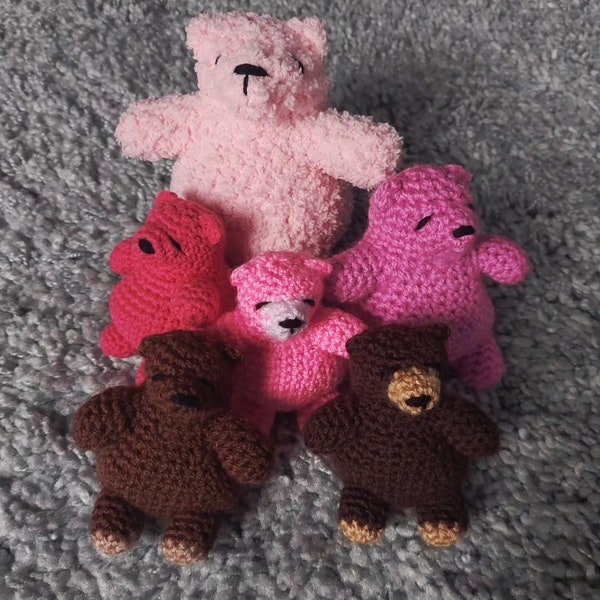 Chubby bears, djungelskog inspired crochet plushes