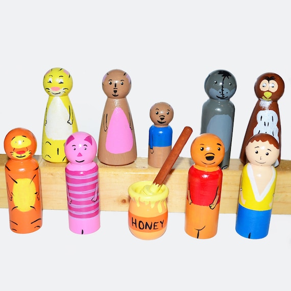 Winnie the Pooh and Friends Peg Dolls' Hand Painted Wooden Peg