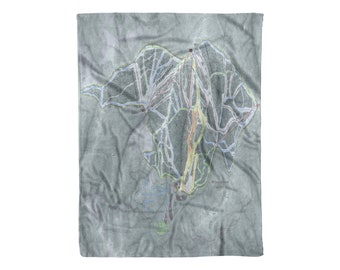 49 Degrees North, Washington Ski Trail Map Blanket | Cozy, soft throw blanket makes a great cabin decor gift for skiers & snowboarders