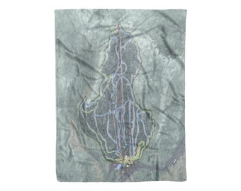 Wildcat Mountain, New Hampshire Ski Trail Map Blanket | Cozy, soft throw blanket makes a great cabin decor gift for skiers & snowboarders