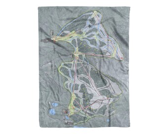 Mt. Baker, Washington Ski Trail Map Blanket | Cozy, soft throw blanket makes a great cabin decor gift for skiers & snowboarders