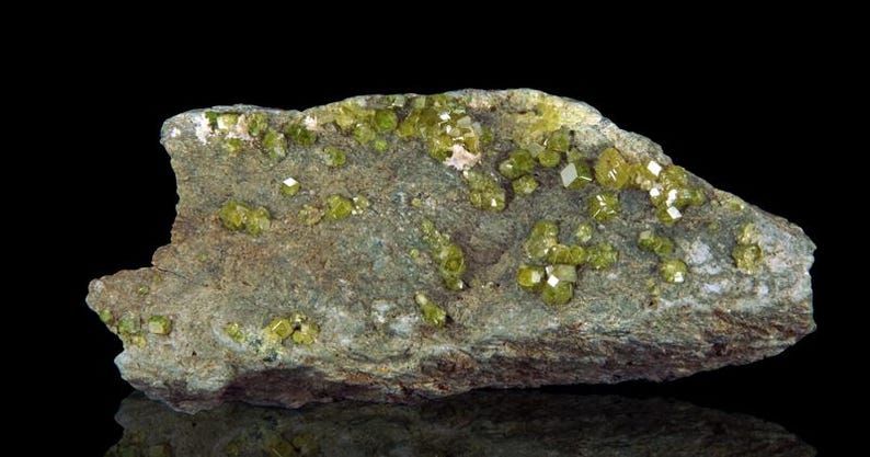 Andradite Var. Topazolite Xx - Roch Neir, Balme, Piedmont, Italy - Etsy