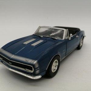 Car model Chevrolet Camaro SS 1967 Toy Car Vintage car collection car Metal car