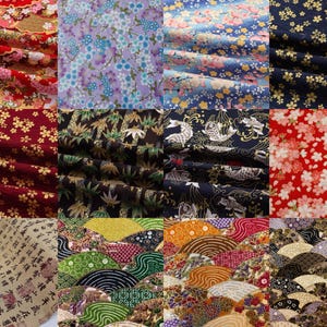 K&ouml;nnte beinhalten: Eine Collage aus verschiedenen Stoffen mit Mustern. Die Designs umfassen florale, botanische und Wellenmuster in Farben wie Rot, Gold, Blau und Gr&uuml;n. Einige Stoffe weisen japanisch inspirierte Motive und Kalligraphie auf.