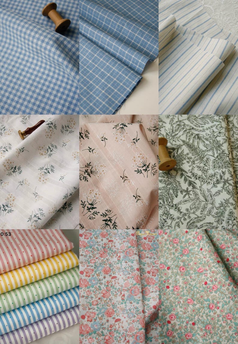 K&ouml;nnte beinhalten: Auswahl an Stoffmustern mit verschiedenen Mustern und Farben. Enth&auml;lt blaues Vichy, Streifen, Blumenmuster und botanische Designs. Einige Stoffe haben Holzspulen. Ideal zum N&auml;hen, Quilten oder f&uuml;r Bastelprojekte.