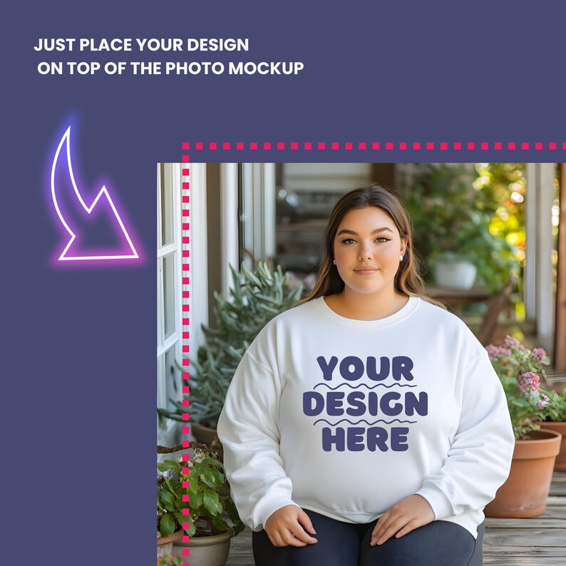 Puede incluir: Sudadera blanca con el texto "YOUR DESIGN HERE" en letras azul marino. La sudadera la lleva puesta una persona sentada en un porche.