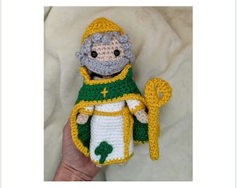 PATTERN: St. Patrick Doll