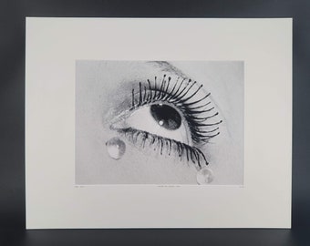 MAN RAY - ORIGINAL- Larmes de Verre - Photography Certificate Edition YellowKorner