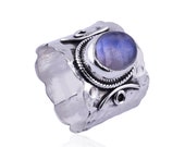 Hammered Moonstone Ring,Bohemian Ring,925 Silver Ring,Gemstone Ring,Gift For Her,Moonstone Jewelry,Statement Ring,Hammered Jewelry.