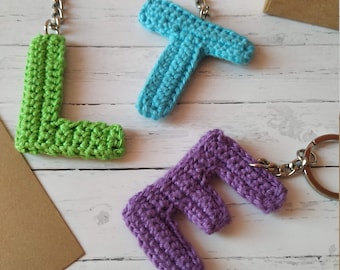 Custom letter keychain, personalised crochet keychain, cute letter keychain, custom keychain name