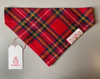 Harris Tweed Hundehalstuch in rot-gelb kariertem Tartan-Muster . Größen S M L XL Haustier Halstuch