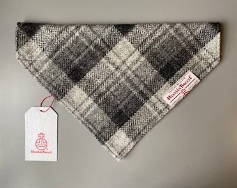 knitted neckerchief Grey Lambswool neckerchief grey scarf