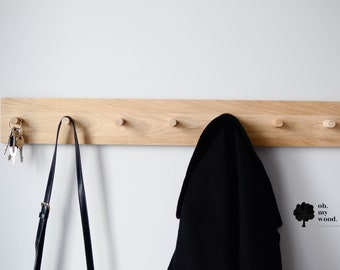 Solid Oak Wall-Mounted Coat Rack: Modern Entryway Organizer with Pegs for Jackets and Accessories