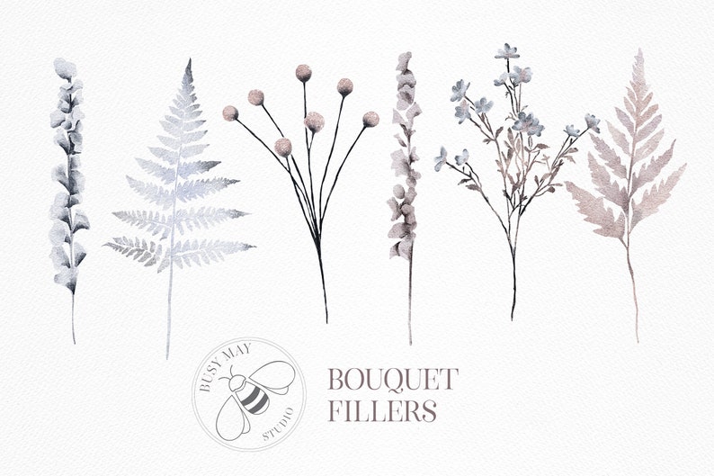 Puede incluir: Un conjunto de seis ilustraciones de acuarela de rellenos de ramos bot&aacute;nicos. Las ilustraciones incluyen un helecho, una rama de peque&ntilde;as flores, una rama de bayas, una rama de flores delicadas, otro helecho y una rama de peque&ntilde;as flores. Las ilustraciones est&aacute;n en tonos de gris y azul.