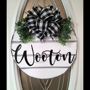 Personalized Farmhouse Door Hanger: Buffalo Plaid Bow, Boxwood
