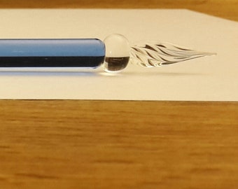Glass Quill plain, light blue