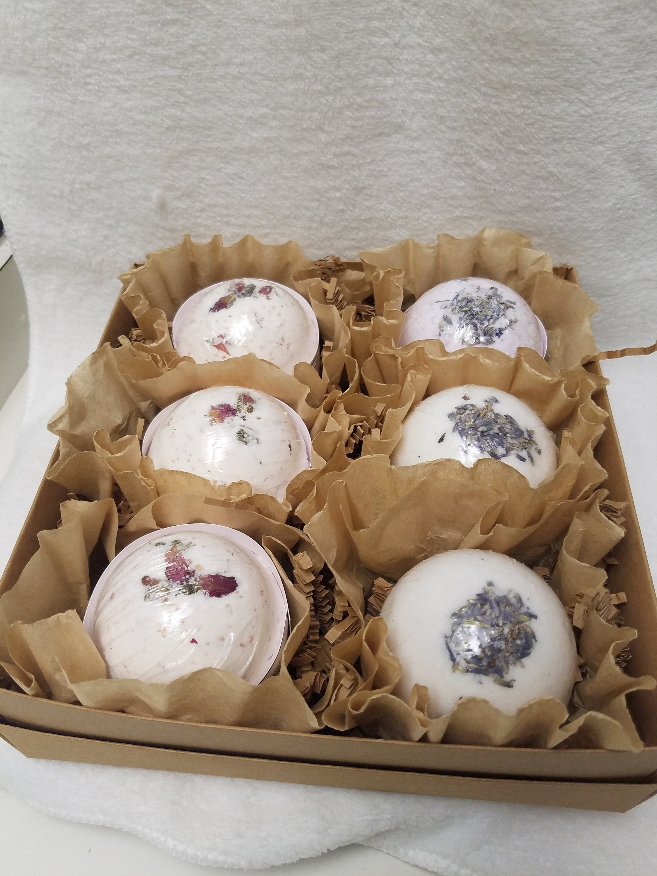 LUXURIOUS BATH BOMBS All Natural Aromatherapy Spa Bath Etsy UK