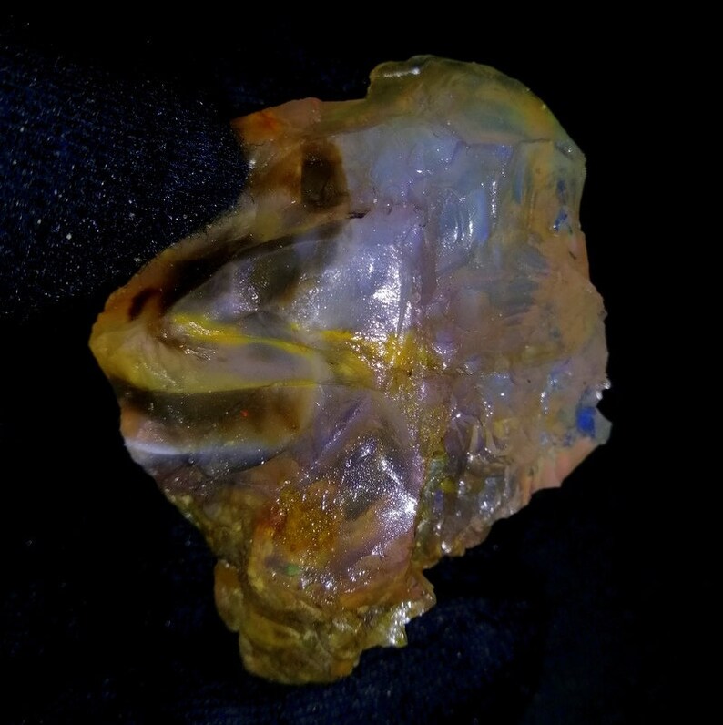 344 Carat Very Rare Natural Ethiopian Opal Rough, Raw Opal, Welo 344 Carat Very Rare Natural Ethiopian Opal Rough, Raw Opal, Welo