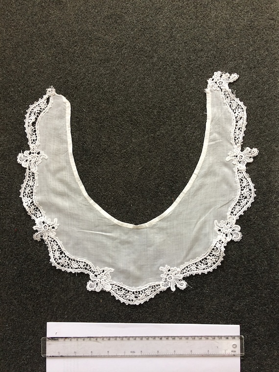 Antique French collar