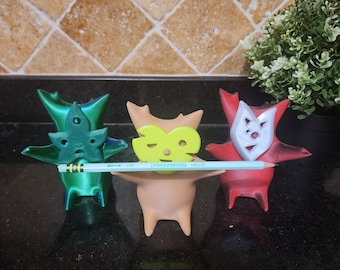 Korok Pencil holder desk pen holder Korok Statue