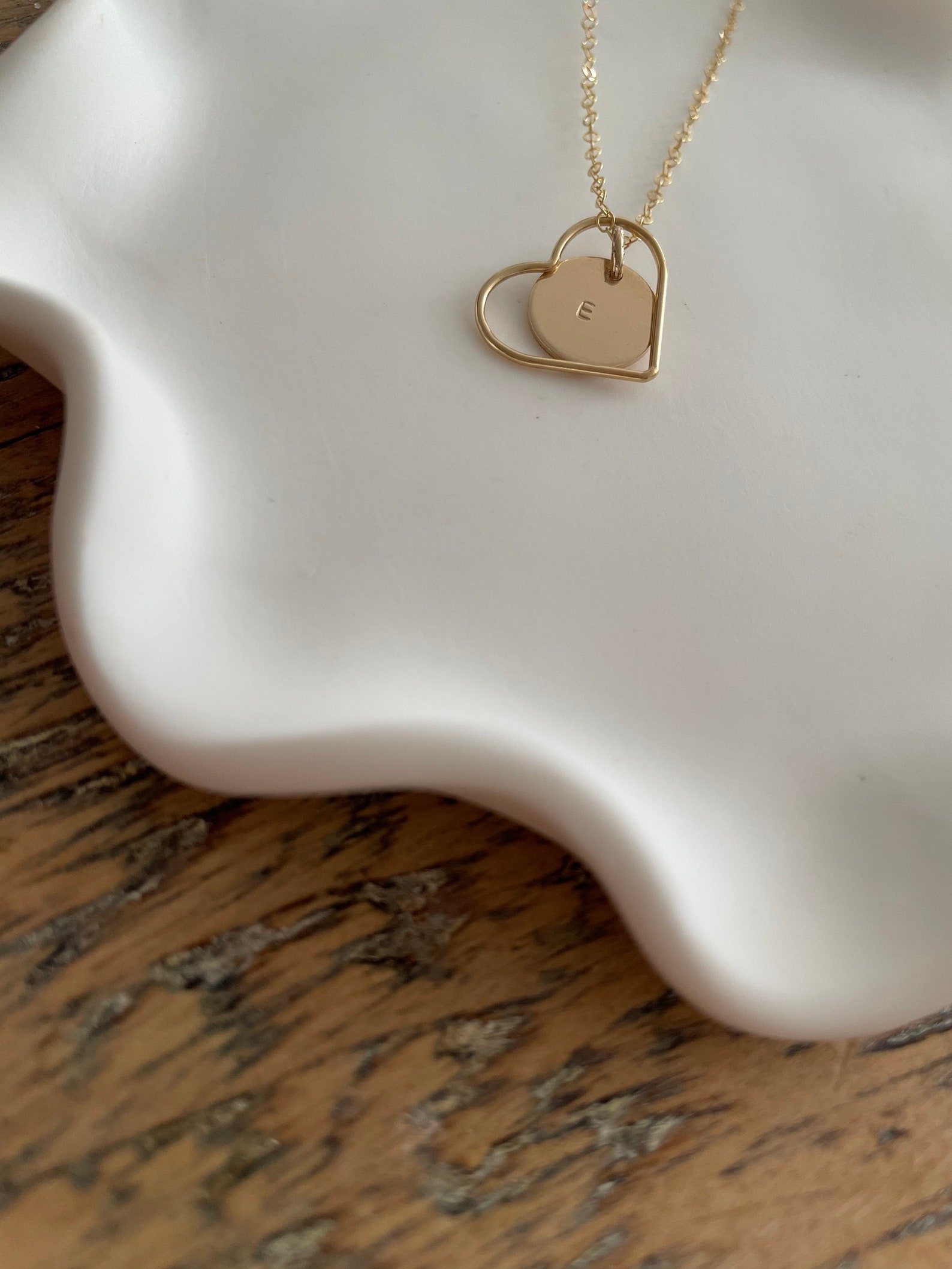 Gold Initial & Heart Necklace Etsy