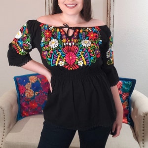 Mexican Embroidered Blouse, Off The Shoulder Blouse, Black Artisanal Mexican Blouse, Floral Mexican Themed Party Clothing, 5 de Mayo May 5th
