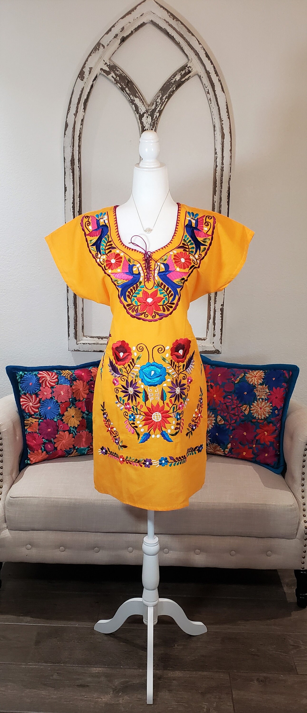 Mexican Embroidered Dress, Yellow Floral, Yellow Artisanal Mexican Dress, Floral Mexican, Mexican Themed Party Clothing, 5 de Mayo, May 5th