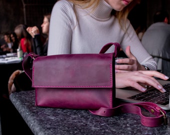 Personalized leather women purse, small burgundy bag, custom small long minimalist wallet, crossbody bag