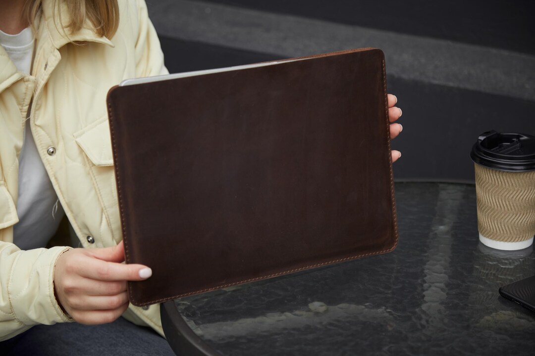 surface pro 8 laptop case