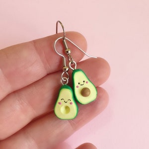 Avocado-Tropfenohrringe aus hypoallergenem Stahl oder 925er Sterlingsilber - Love BFF-Ohrringe - Geek-Ohrringe