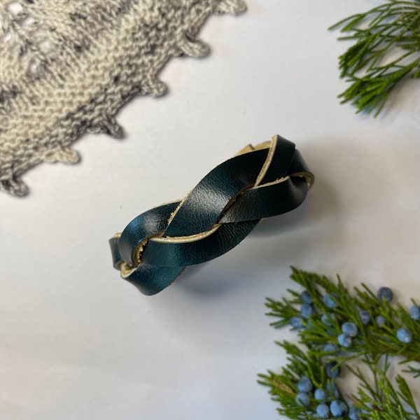 knox mountain knit co shawl cuffs