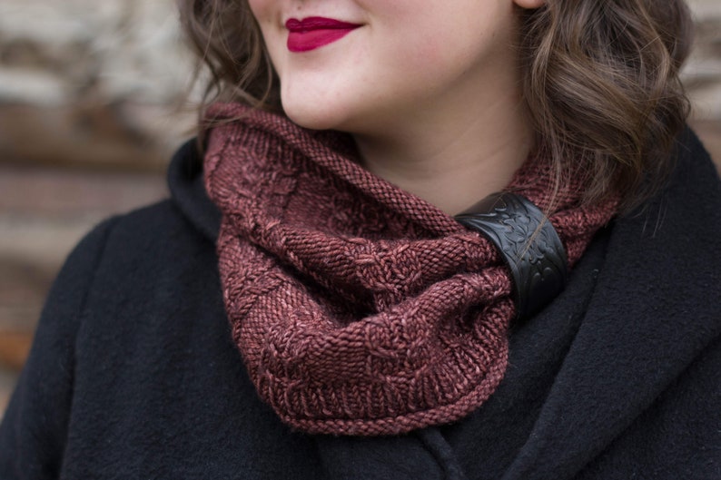 Heartnut Cowl by Knox Mountain Knit Co. digital download Knitting Pattern PDF image 1