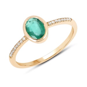 Emerald and Diamond Ring In 14K Yellow Gold Sleek and Modern