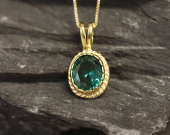 Gold Emerald Pendant, Created Emerald, Antique Pendant, Gold Plated Pendant, Green Pendant, Vintage Necklace, Oval Pendant, Emerald Pendant