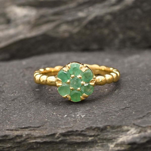 Gold Flower Ring, Gold Emerald Ring, Natural Emerald, May Birthstone, May Birthstone Ring, Genuine Emerald Ring, Daisy Ring,18K Gold Vermeil
