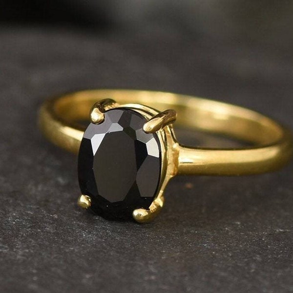 Gold Onyx Ring, Natural Onyx, Solitaire Ring, Gold Dainty Ring, Black Solitaire Ring, Black Diamond Ring, Gold Vermeil Ring, Wedding Ring