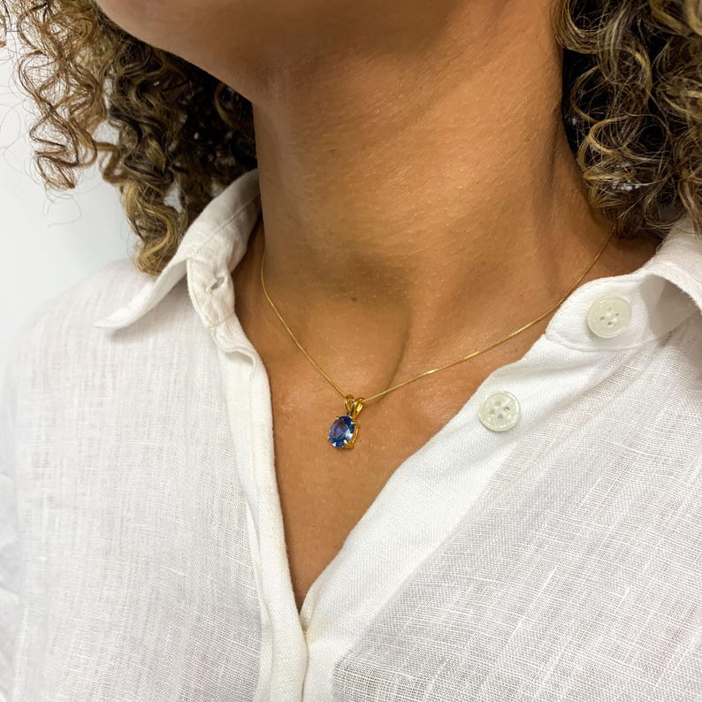 Colgante de aguamarina dorada, aguamarina creada, colgante azul agua, colgante ovalado, piedra de nacimiento de marzo, collar de oro de 18 k, oro vermeil imagen 7