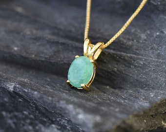 Gold Emerald Pendant, Emerald Oval Pendant, Natural Emerald, May Birthstone, May Pendant, Dainty Pendant, Real Emerald Pendant, Gold Vermeil