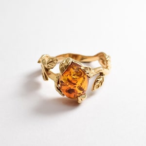 Gold Amber Ring, Natural Amber, Gold Leaf Ring, Branch Ring, Vintage Ring, Gold Plated Ring, Amber Ring, Proposal Ring, Gold Vermeil Ring