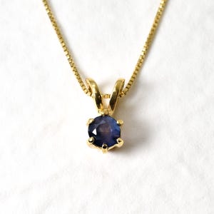 Gold Sapphire Pendant, Natural Sapphire, September Birthstone, Gold Dainty Pendant, Gold Blue Pendant, Blue Sapphire Pendant, Layer Pendant