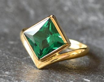 Gold Emerald Ring, Created Emerald, Gold Square Ring, Gold Asymmetric Ring, Gold Vintage Ring, Green Diamond Ring, Sharp Ring, Vermeil Ring