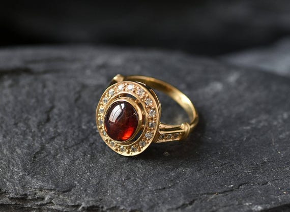 Gold Garnet Ring, Natural Garnet, Antique Ring, Red Garnet Ring, Red Vintage Ring, Gold Filled Ring, Statement Oval Ring, Gold Vermeil Ring
