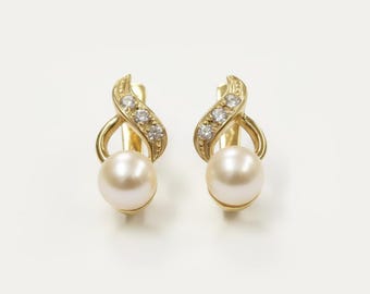 Gold Pearl Earrings, Natural Pearl, Antique Earrings, June Birthstone, Dainty Earrings, White Pearl, Vintage Earrings, Gold Vermeil Earrings