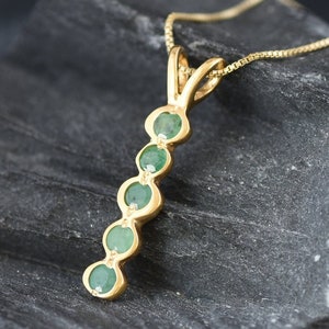 Gold Emerald Pendant, Gold Bubble Pendant, Natural Emerald, May Birthstone, Emerald Necklace, Boho Pendant, Bubble Necklace,Layered Necklace