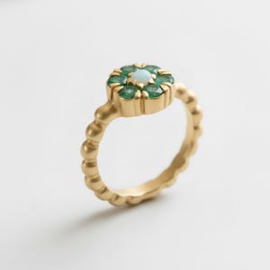 Gold Flower Ring, Natural Emerald Ring, Opal Ring, Green Daisy Ring, Gold Plated Ring, May Birthstone, Vintage Ring, Dainty Flower Ring